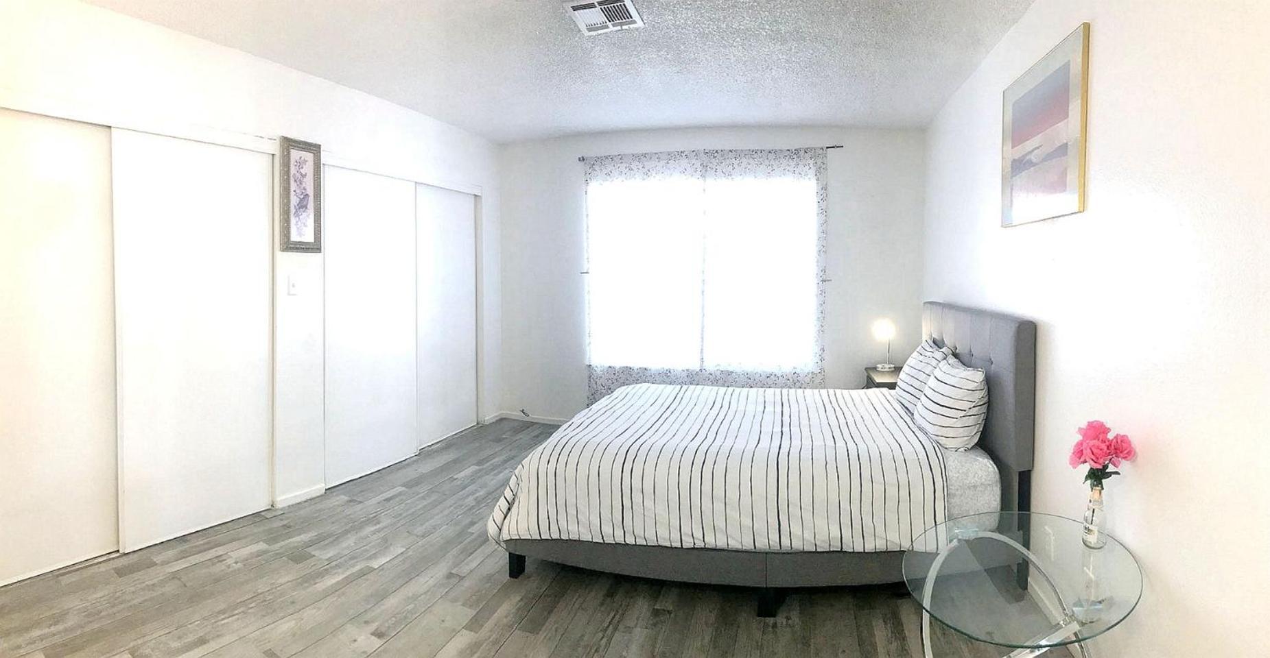 Séjour chez l'habitant Super 1 Bedroom With Private Bathroom, Shared Kitchen -3 Las Vegas