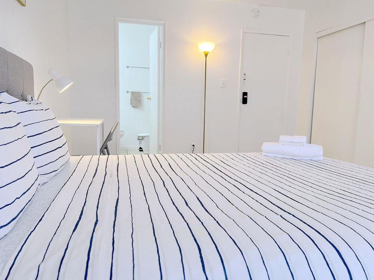 Super 1 Bedroom With Private Bathroom, Shared Kitchen -3 Séjour chez l'habitant *